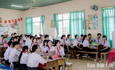 Nâng cao chất lượng dạy và học từ các cụm chuyên môn