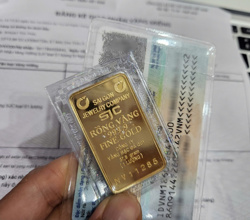 Sáng 23-4, giảm liên tiếp, giá vàng xuống thấp nhất trong nhiều tuần