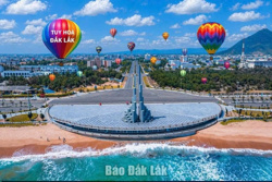 Bay khinh khí cầu dịp lễ 30/4 – 1/5/2026 tại Quảng trường tháp Nghinh Phong