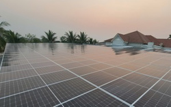 Nắng nóng đỉnh điểm, người có nhu cầu lắp điện mặt trời đừng bỏ qua điều này kẻo “tiền mất tật mang”