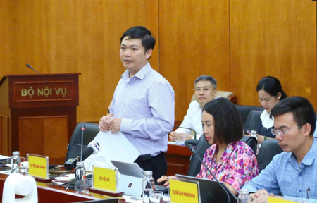 Bộ Nội vụ: Bộ Chính trị thống nhất tăng lương cơ sở lên 2,53 triệu đồng từ 1/7