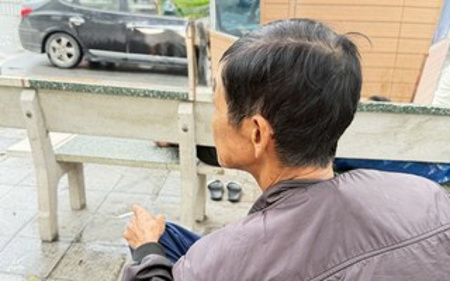 Siết thuế, chặn thuốc lá lậu