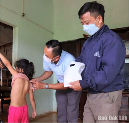 Ổ dịch thủy đậu tại xã Ea Riêng có 26 học sinh và giáo viên mắc bệnh