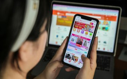 Mua online tưởng rẻ, ai ngờ "dính" thêm khoản phí này