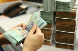 Ngân hàng tiếp tục tăng lãi suất tiết kiệm, gửi 500.000 đồng nhận lãi tới 8,2%/năm