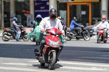 Ngày 9/4: Nắng nóng gay gắt bao trùm, có nơi trên 40°C