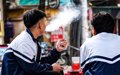 Đề nghị xem xét quy định cấm thế hệ sinh sau 2010 hút thuốc