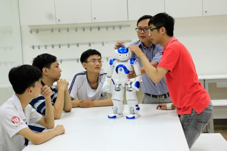 AI “phủ sóng” mùa tuyển sinh 2026