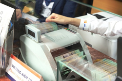 Sau chỉ đạo "nóng" từ Thống đốc Ngân hàng Nhà nước, lãi suất gửi tiết kiệm cao nhất bao nhiêu?
