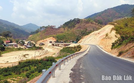 Không gian phát triển mới từ những cung đường