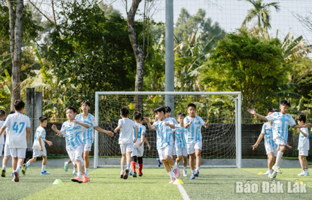 Trung tâm bóng đá Highlands Football Academy đại diện dự Giải bóng đá U11 toàn quốc 2026