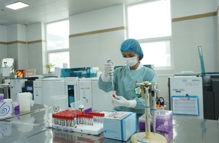 Tăng phụ cấp y tế, viện phí có thể tăng theo