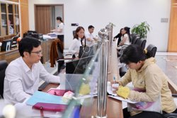 Tiền đóng BHYT, BHXH từ ngày 1-7: Người dân cần chuẩn bị bao nhiêu?