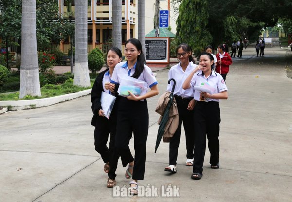 "Sống tử tế" được đưa vào đề thi văn tuyển sinh vào lớp 10