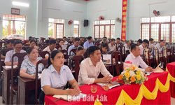 Xã Ea Kiết lấy ý kiến nhân dân về sắp xếp thôn, buôn