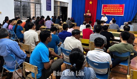 Xã Liên Sơn Lắk: Thành lập 8 tổ công tác lấy ý kiến nhân dân về sắp xếp, sáp nhập thôn, buôn