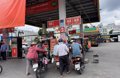 Xăng E5 bỗng đắt hàng, đề xuất kéo dài thời gian lưu thông