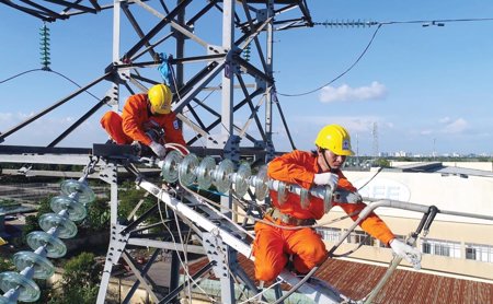 Áp lực tiêu thụ điện mùa khô 2026: Ngành điện chủ động các giải pháp ứng phó