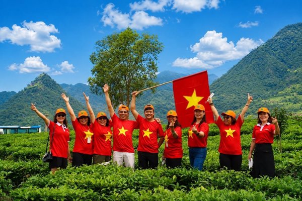 Khơi thông nguồn lực du lịch Việt cho tăng trưởng hai con số