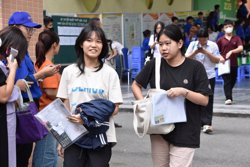 Học sinh đổi cách chọn môn thi tốt nghiệp THPT năm 2026