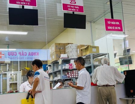 Từ 1-7, khám trái tuyến ở nhiều bệnh viện trung ương được BHYT trả 50%