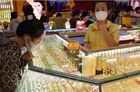 Giá vàng hôm nay 23-6: Bật tăng trở lại