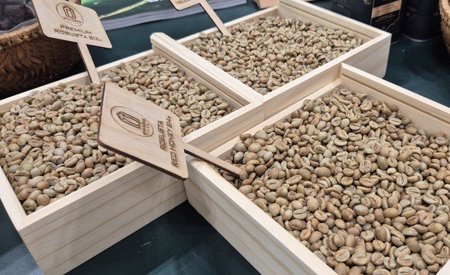 Giá cà phê hôm nay, 24-6: Arabica tăng nóng