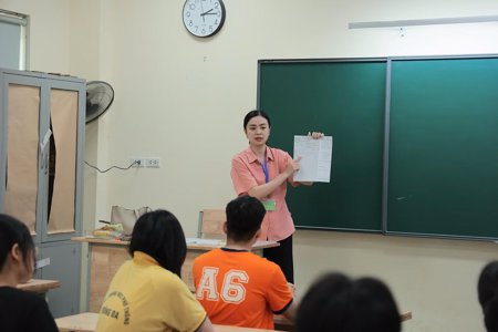 Chấm Ngữ văn tốt nghiệp THPT bằng rubric: Rộng “cửa” cho bài làm sáng tạo