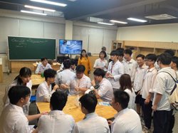 Chọn ngành giữa làn sóng AI: Bài toán không dễ với thí sinh