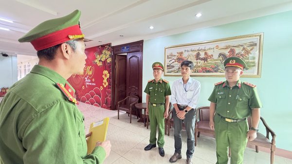 Đắk Lắk: Bắt giám đốc doanh nghiệp sản xuất, tiêu thụ hơn 250 tấn phân bón giả
