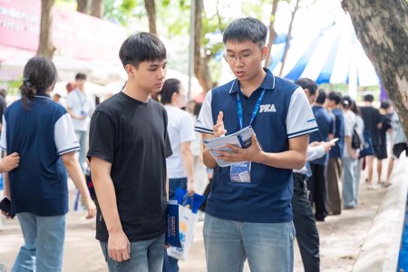 Cân nhắc chốt nguyện vọng dựa vào điểm sàn đại học