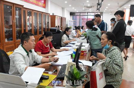Nhân lực số trong chính quyền hai cấp: Vượt rào cản để bứt phá