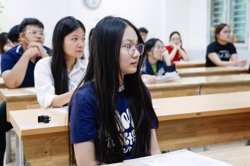 Phổ điểm thi phản ánh đúng năng lực, thí sinh cần tính toán kỹ nguyện vọng