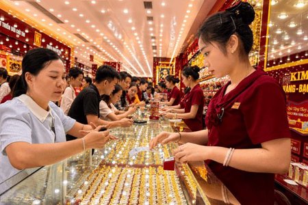 Giá vàng ngày 23/7/2026: Giảm hơn 35 triệu đồng/lượng so với tháng 4