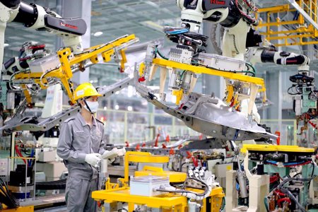 Đưa kinh tế tư nhân thành “bệ phóng” tăng trưởng