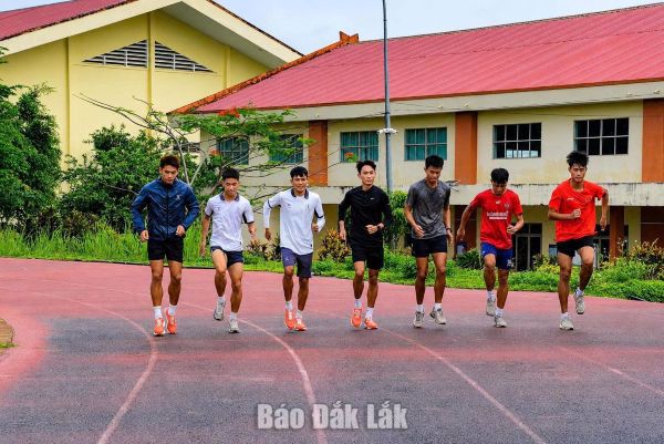Giải vô địch điền kinh quốc gia U20 và U23: Đắk Lắk giành thêm huy chương Đồng