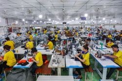Nâng giá trị hàng Việt trên thị trường toàn cầu