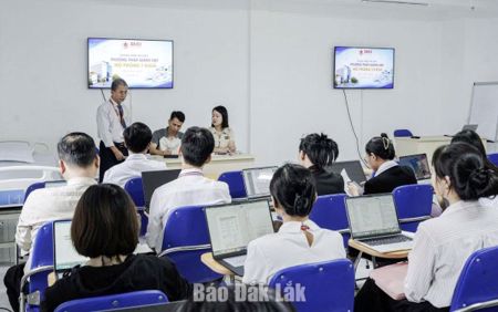 Trường Đại học Y Dược Buôn Ma Thuột: Đổi mới đào tạo nhân lực y tế