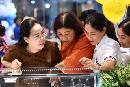 Cập nhật giá vàng sáng 14/8/2026: SJC, nhẫn trơn 9999 BTMC DOJI Phú Quý thứ Sáu