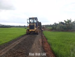 Xã Đắk Phơi: Hơn 5,6 tỷ đồng nâng cấp đường buôn Tlông