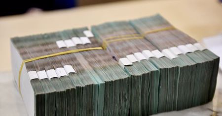 Lãi suất ngân hàng ngày 14/8/2026: Nam A Bank giảm lãi suất huy động lên đến 0,3%/năm