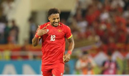ASEAN Cup: Hạ Malaysia 2-0, tuyển Việt Nam thẳng tiến vào chung kết