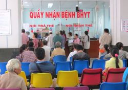 Làm thế nào để đổi nơi đăng ký khám chữa bệnh BHYT?