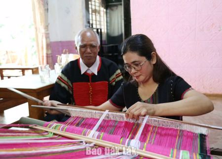Đắk Lắk xây dựng 20 xã điểm vùng dân tộc thiểu số