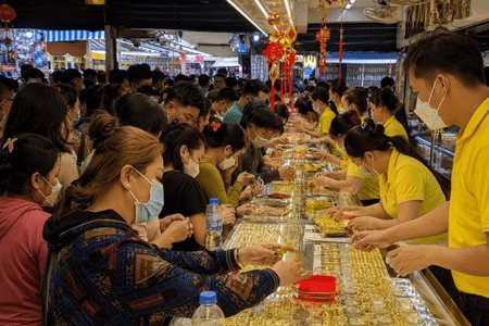 Cập nhật giá vàng sáng 25/8/2026: SJC, nhẫn trơn 9999 BTMC DOJI Phú Quý