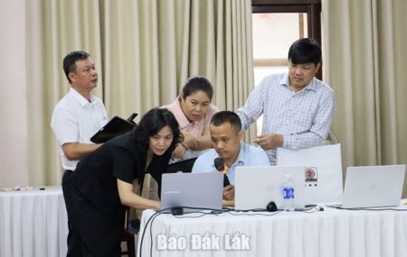 Tập huấn hướng dẫn công tác cấp và quản lý mã số vùng trồng, cơ sở đóng gói theo Nghị quyết số 36