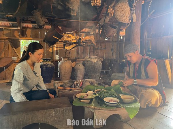 Hương rừng trong gian bếp người M'nông