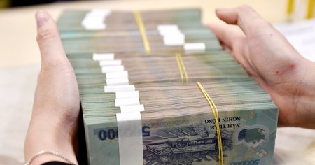 Lãi suất tiền gửi BIDV điều chỉnh lên 7,4%/năm, cao nhất nhóm Big4 ngày 4/8/2026