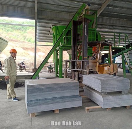 Đồng hành, kiến tạo môi trường đầu tư để doanh nghiệp phát triển