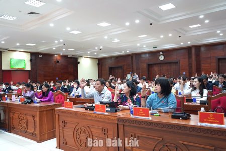 Quy định mới về phụ cấp đối với người hoạt động không chuyên trách ở thôn, tổ dân phố